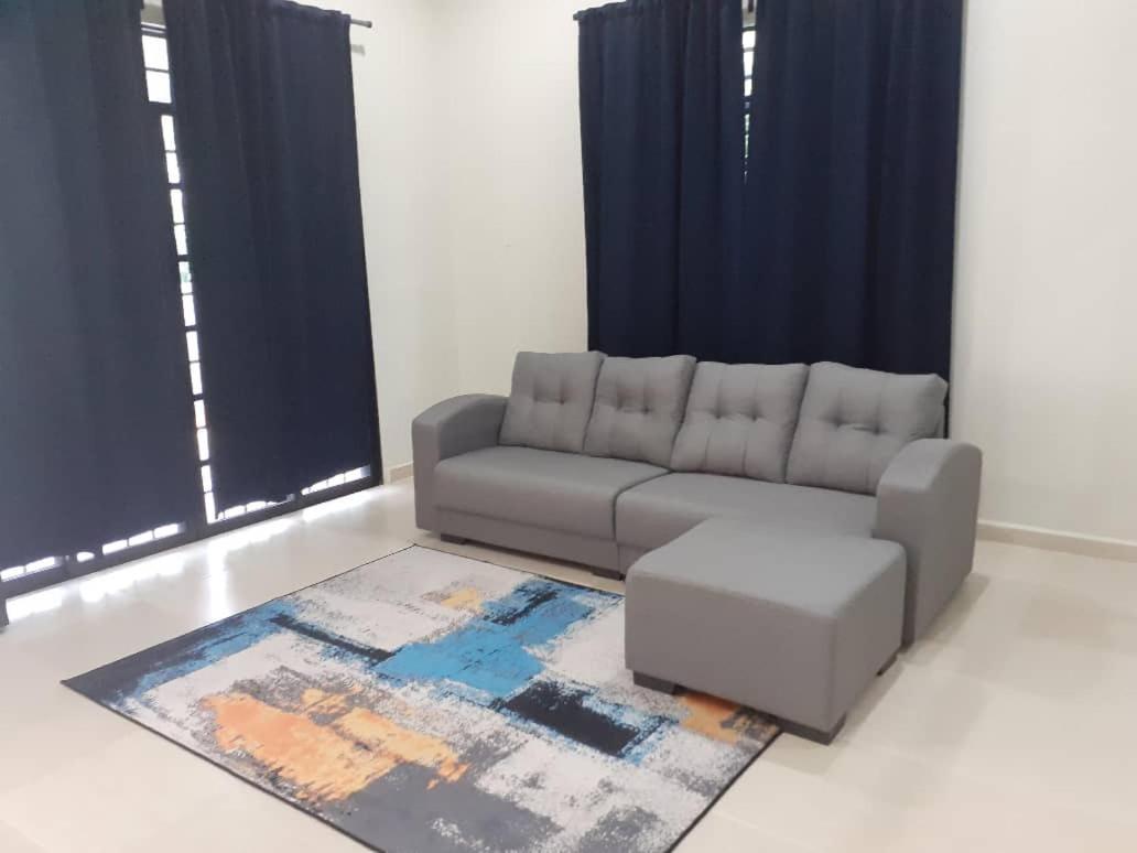 Nikmat Homestay Riyadh Kampong Tuan Mandak エクステリア 写真