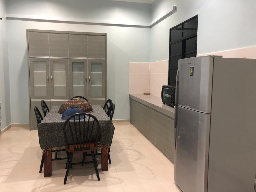 Nikmat Homestay Riyadh Kampong Tuan Mandak エクステリア 写真