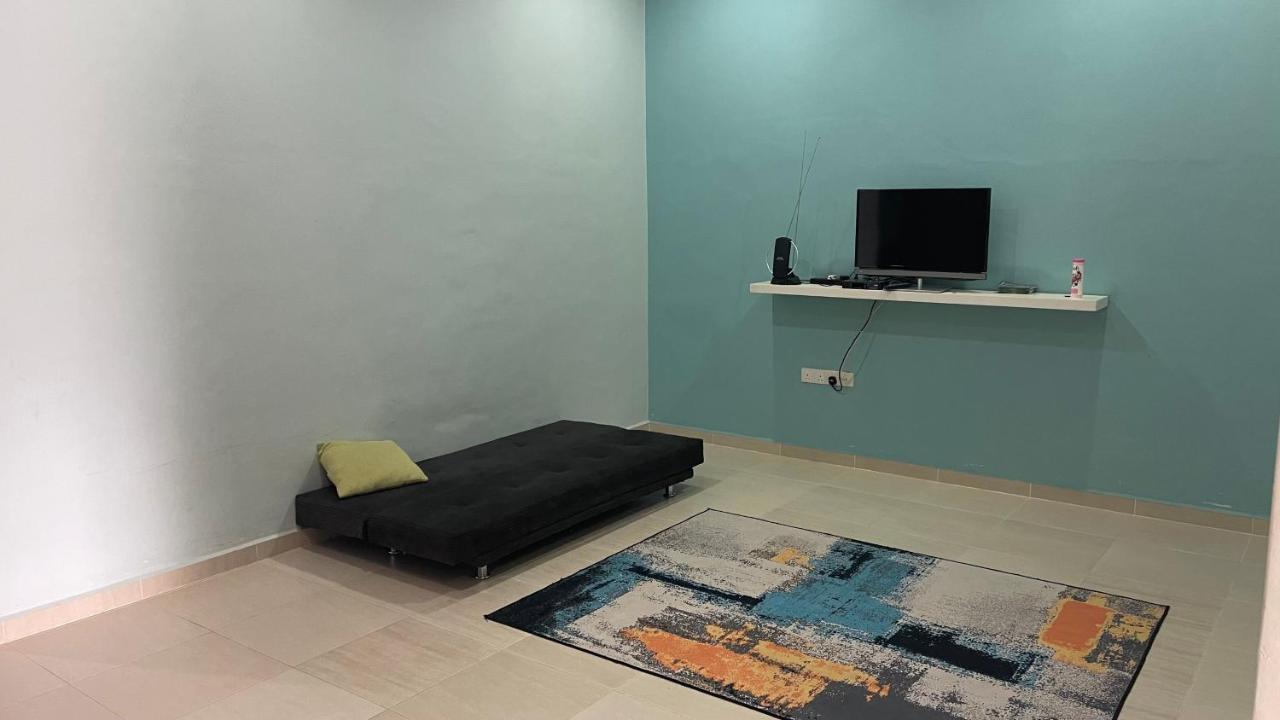 Nikmat Homestay Riyadh Kampong Tuan Mandak エクステリア 写真